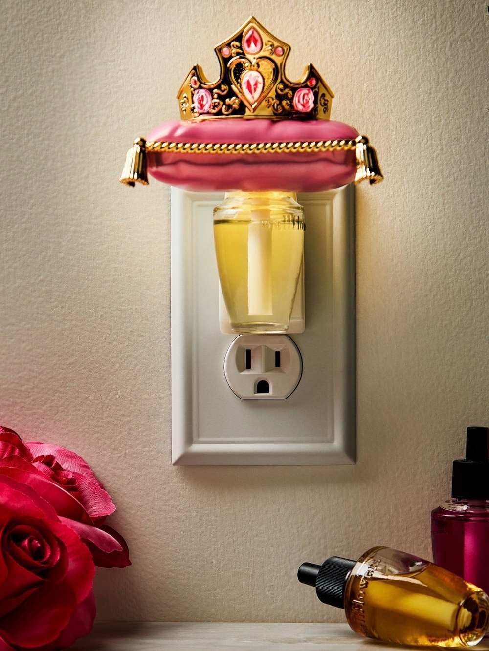 NWT LIMITED RELEASE DISNEY PRINCESS AURORA NIGHTLIGHT WALLFLOWER PLUG